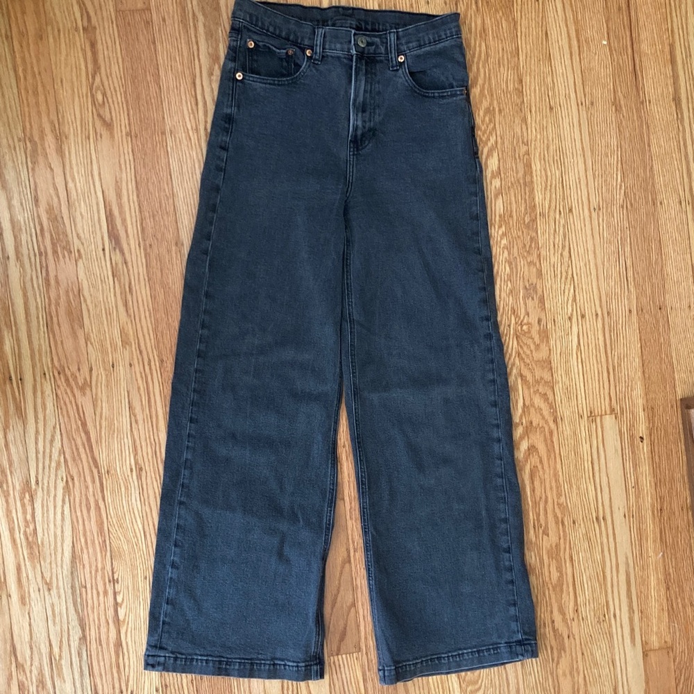GAP Wide Leg Jeans in Black